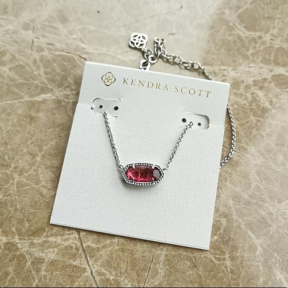 Nwot Kendra Scott Elisa Pendant 